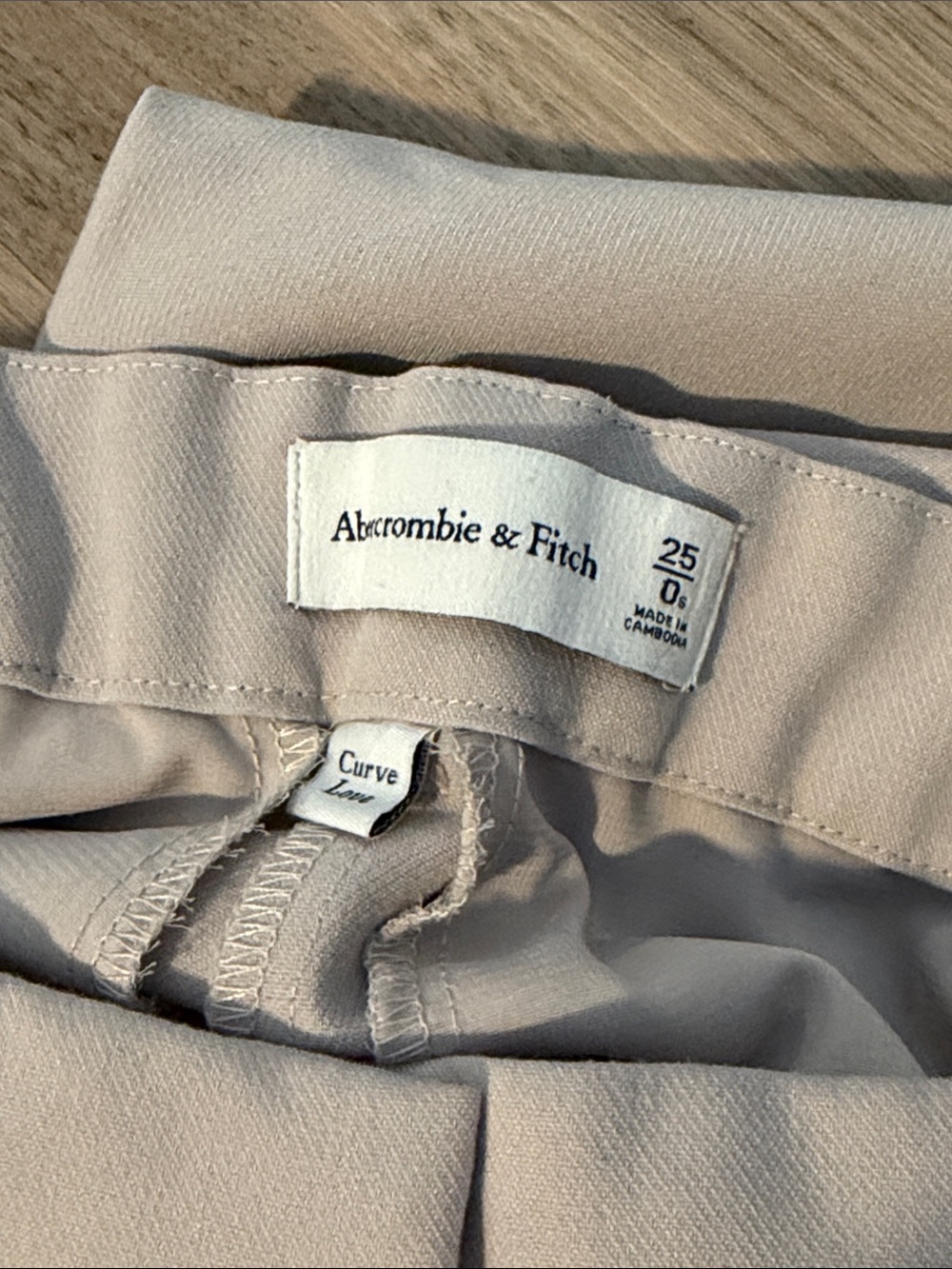 Abercrombie & Fitch Women’s Light Beige Sloan Wide-leg Dress Pants - Picture 4 of 4